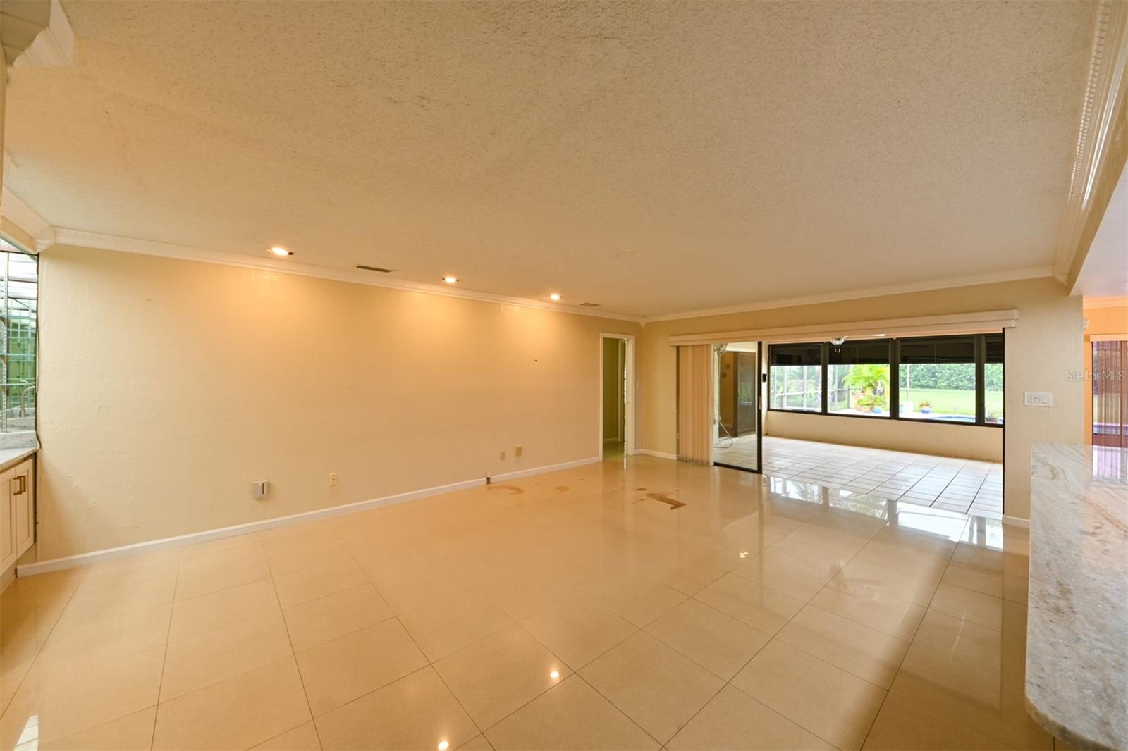 Image 11 of 48 For 13907 Wellesford Way