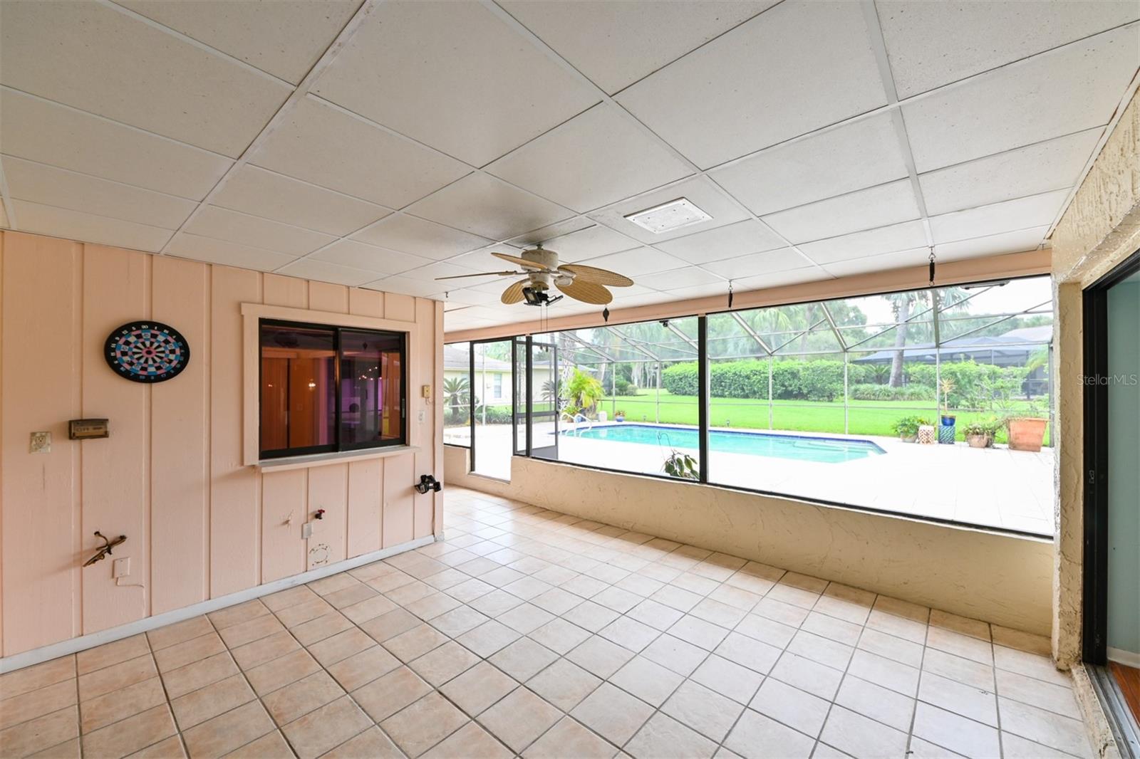 Image 14 of 48 For 13907 Wellesford Way