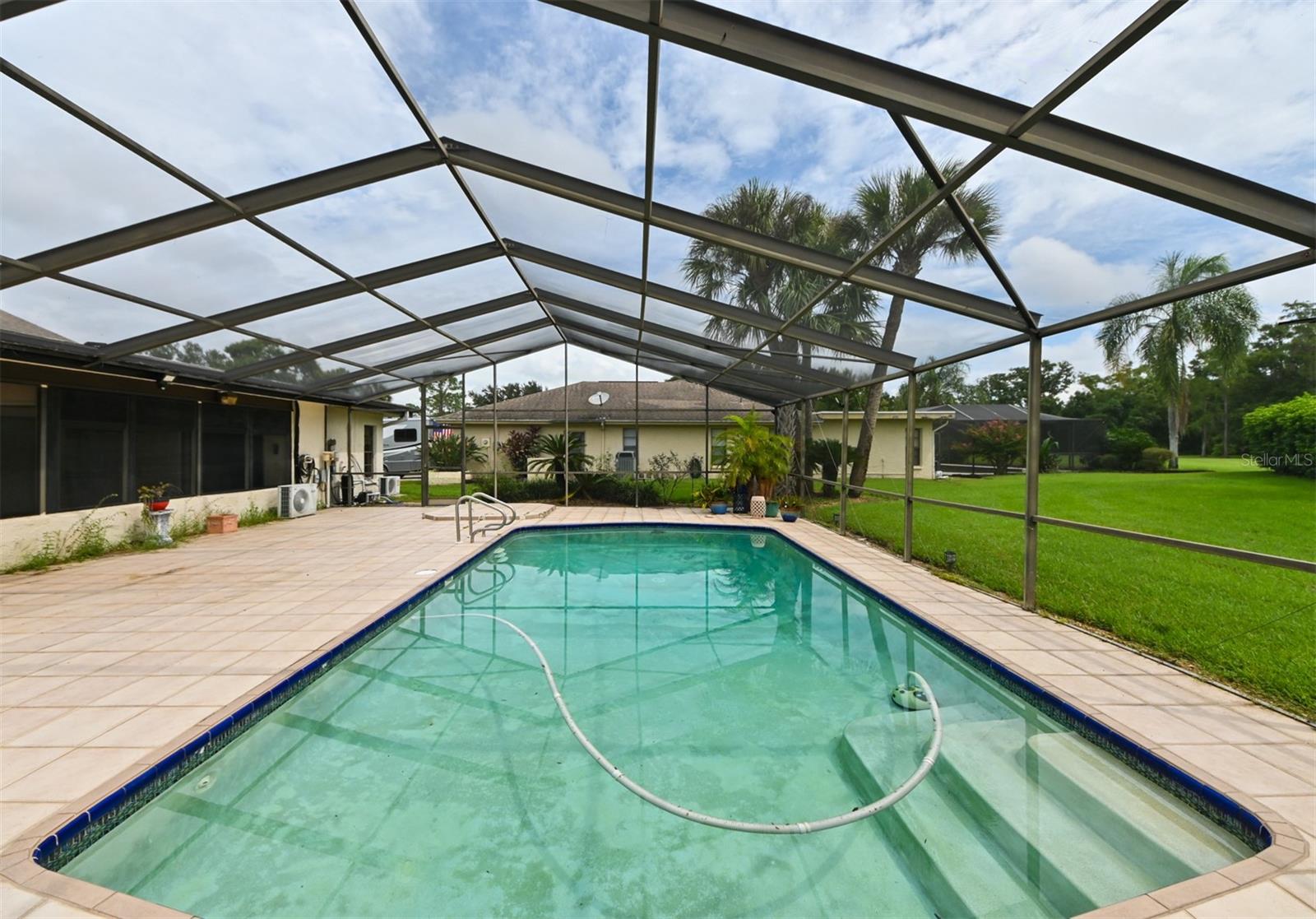 Image 18 of 48 For 13907 Wellesford Way