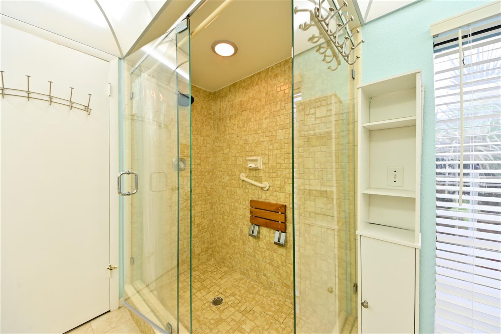 Image 24 of 48 For 13907 Wellesford Way
