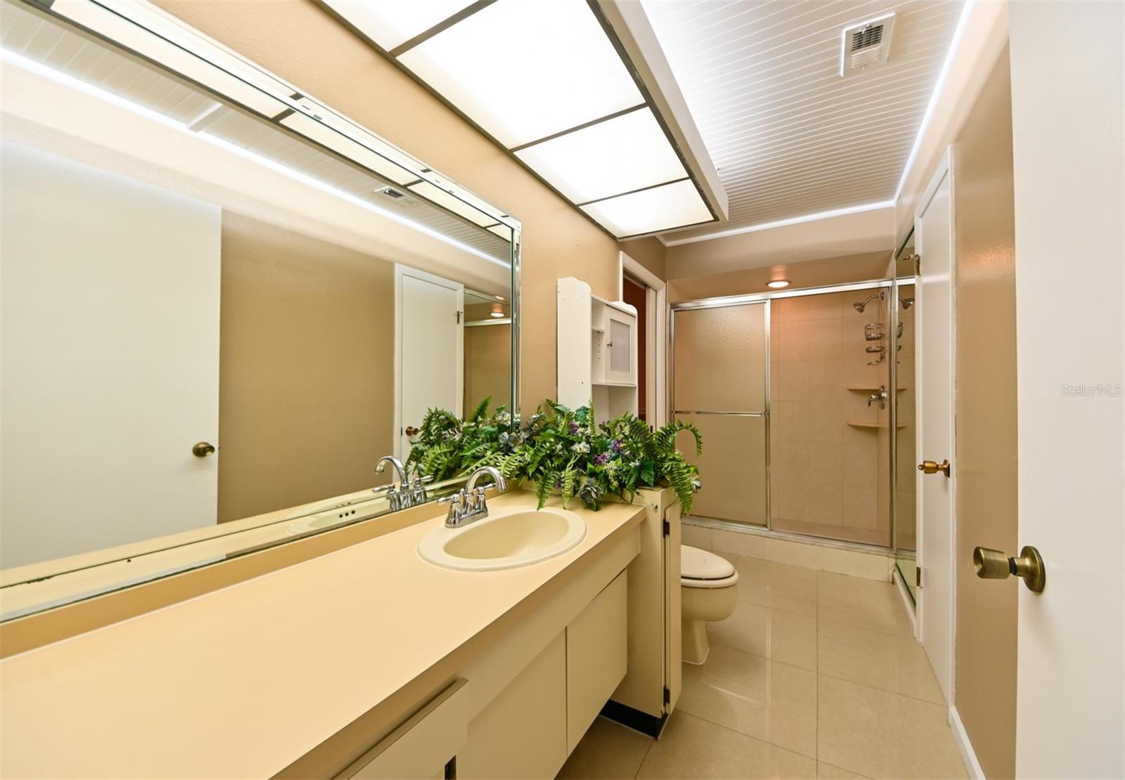 Image 26 of 48 For 13907 Wellesford Way