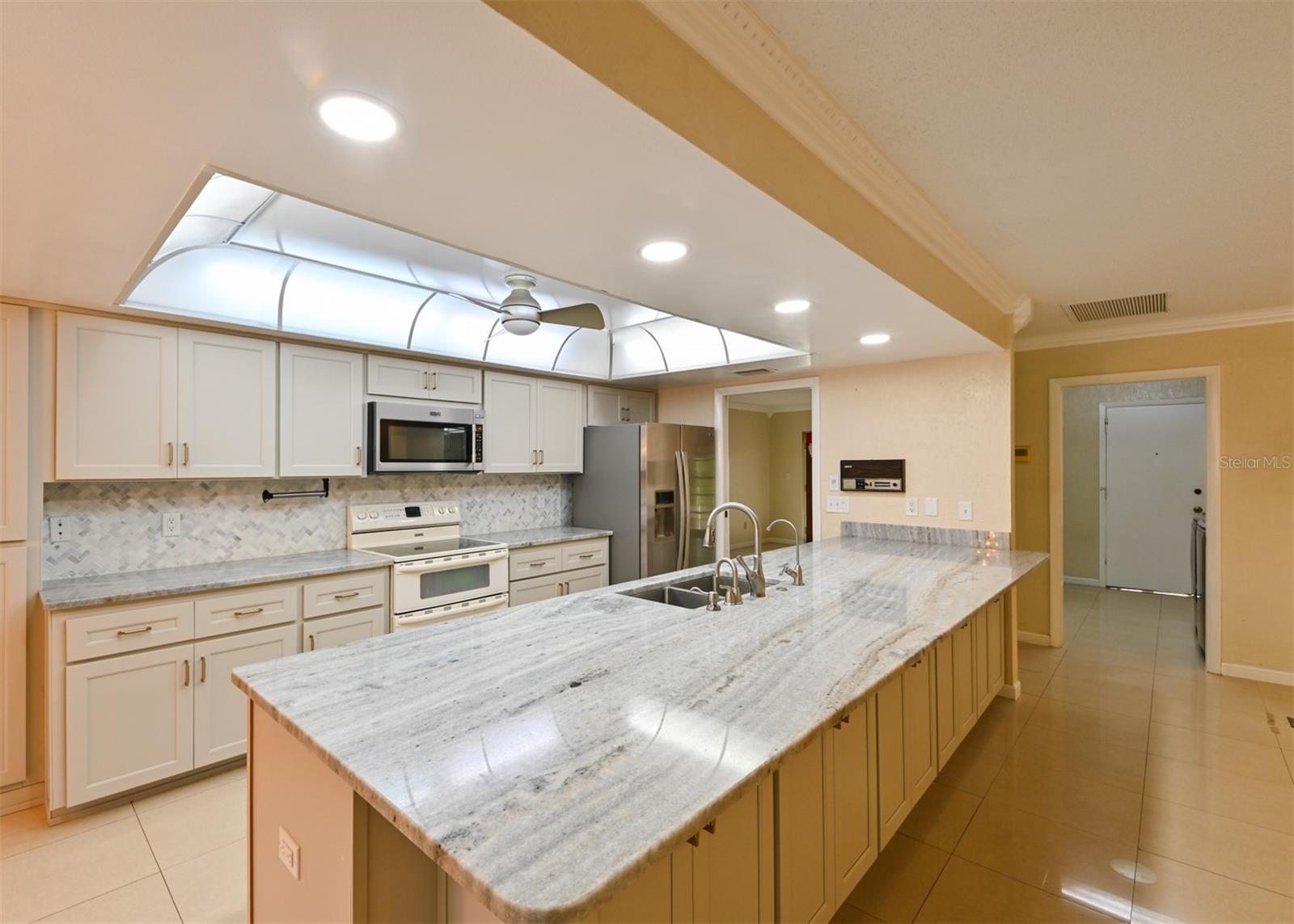 Image 5 of 48 For 13907 Wellesford Way