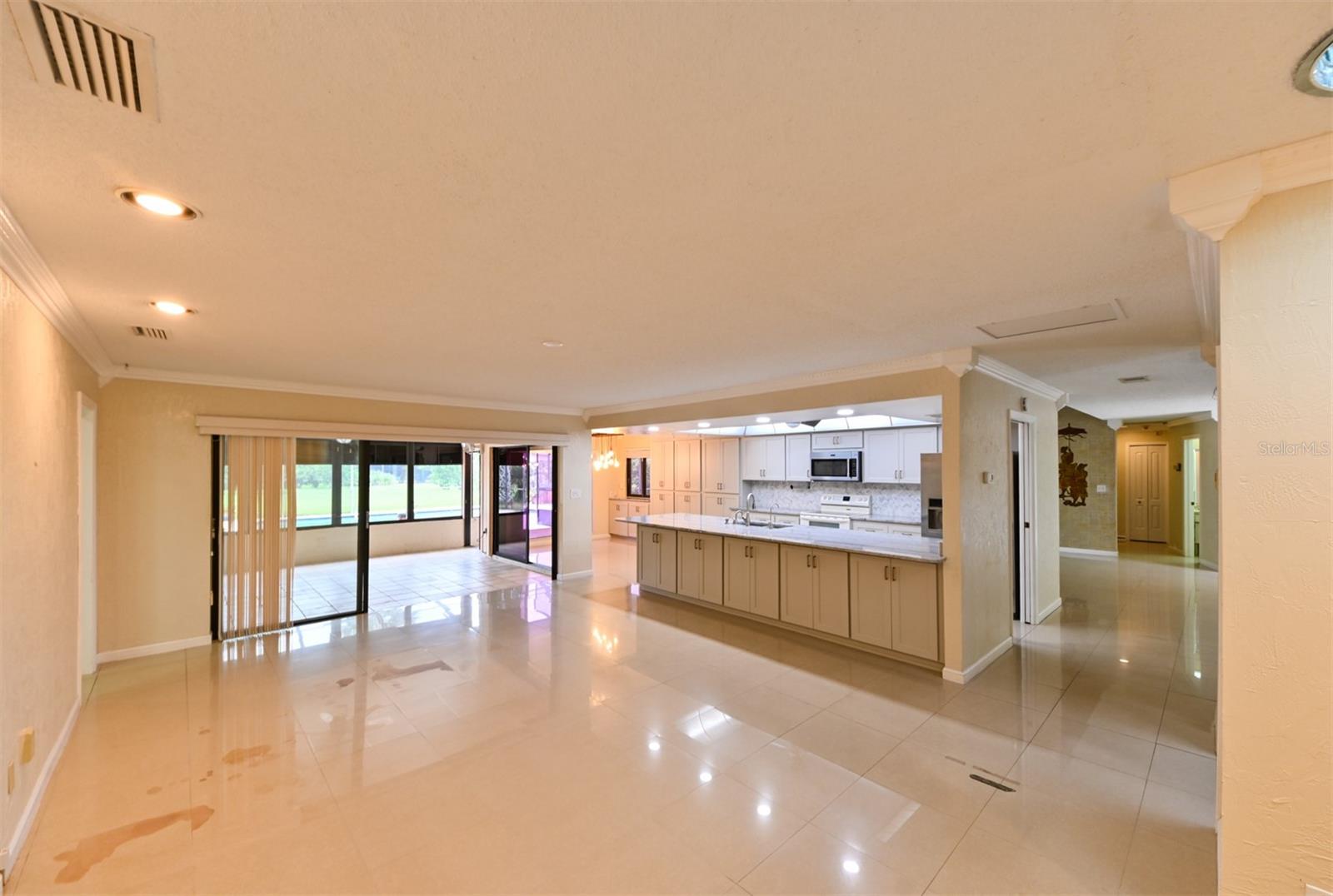 Image 9 of 48 For 13907 Wellesford Way