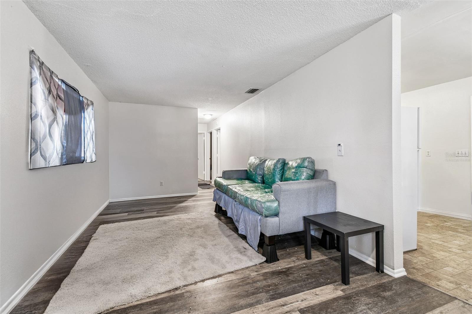 Image 5 of 16 For 2711 25th Avenue