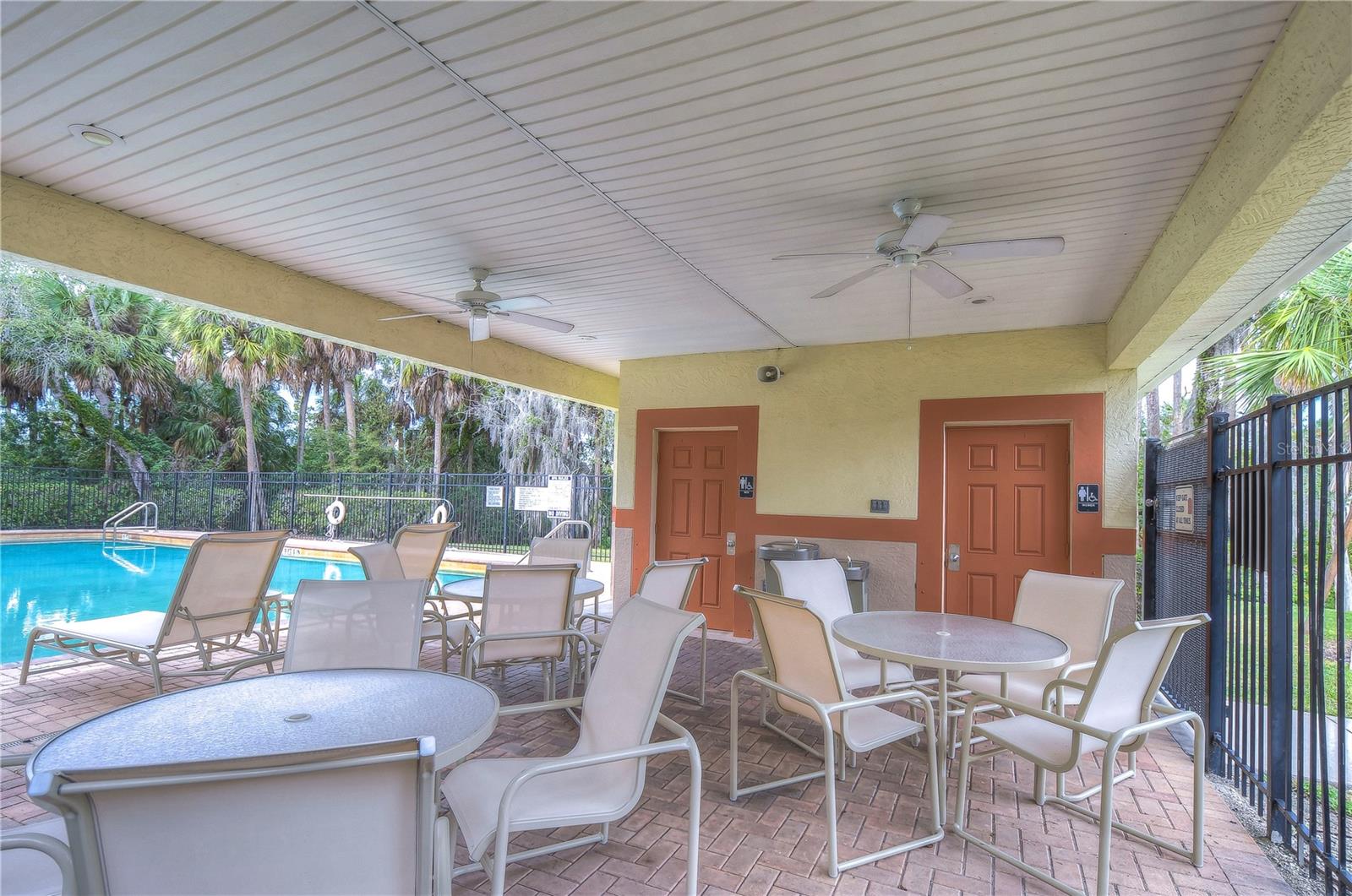 Image 32 of 40 For 4418 Tuscan Loon Drive