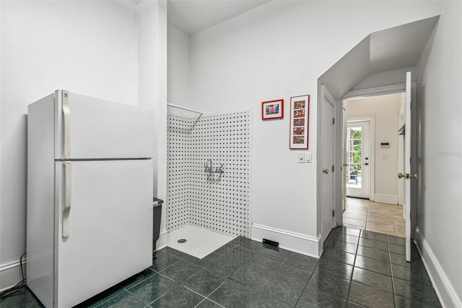 Image 26 of 71 For 2906 Pemberton Creek Drive