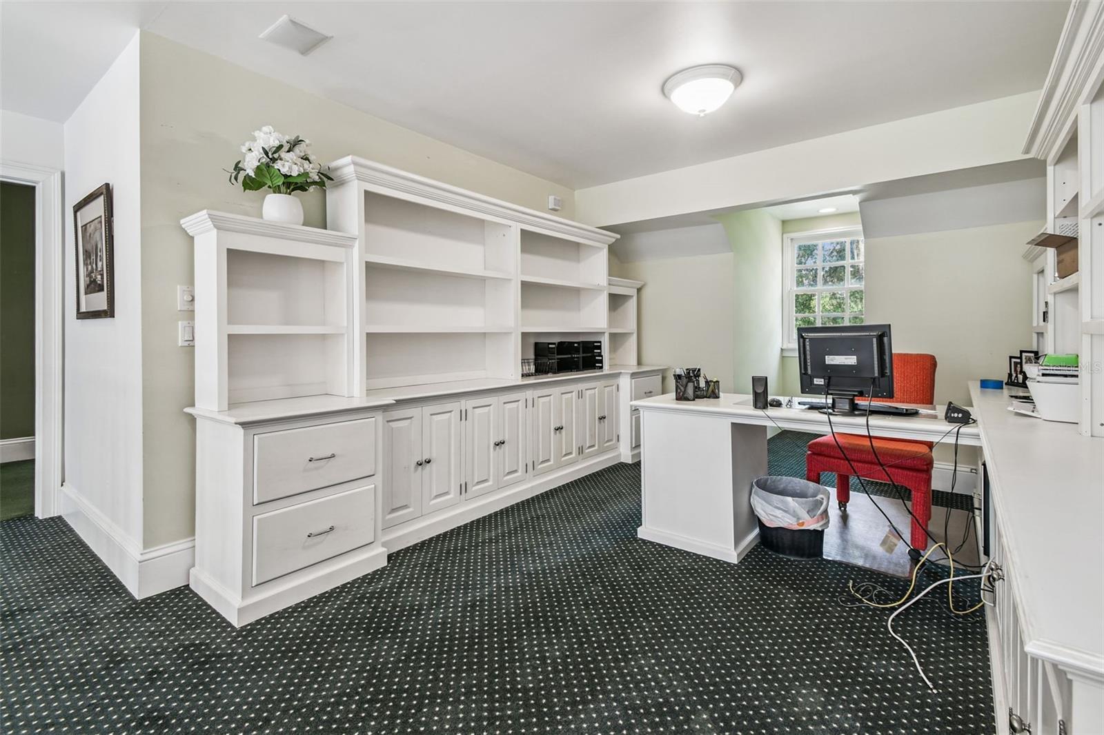 Image 47 of 71 For 2906 Pemberton Creek Drive