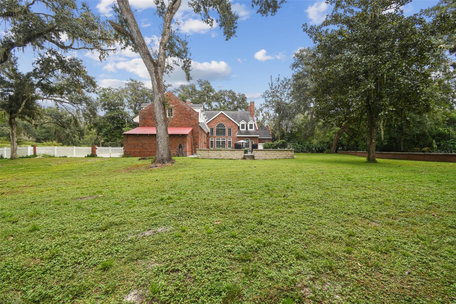 Image 64 of 71 For 2906 Pemberton Creek Drive