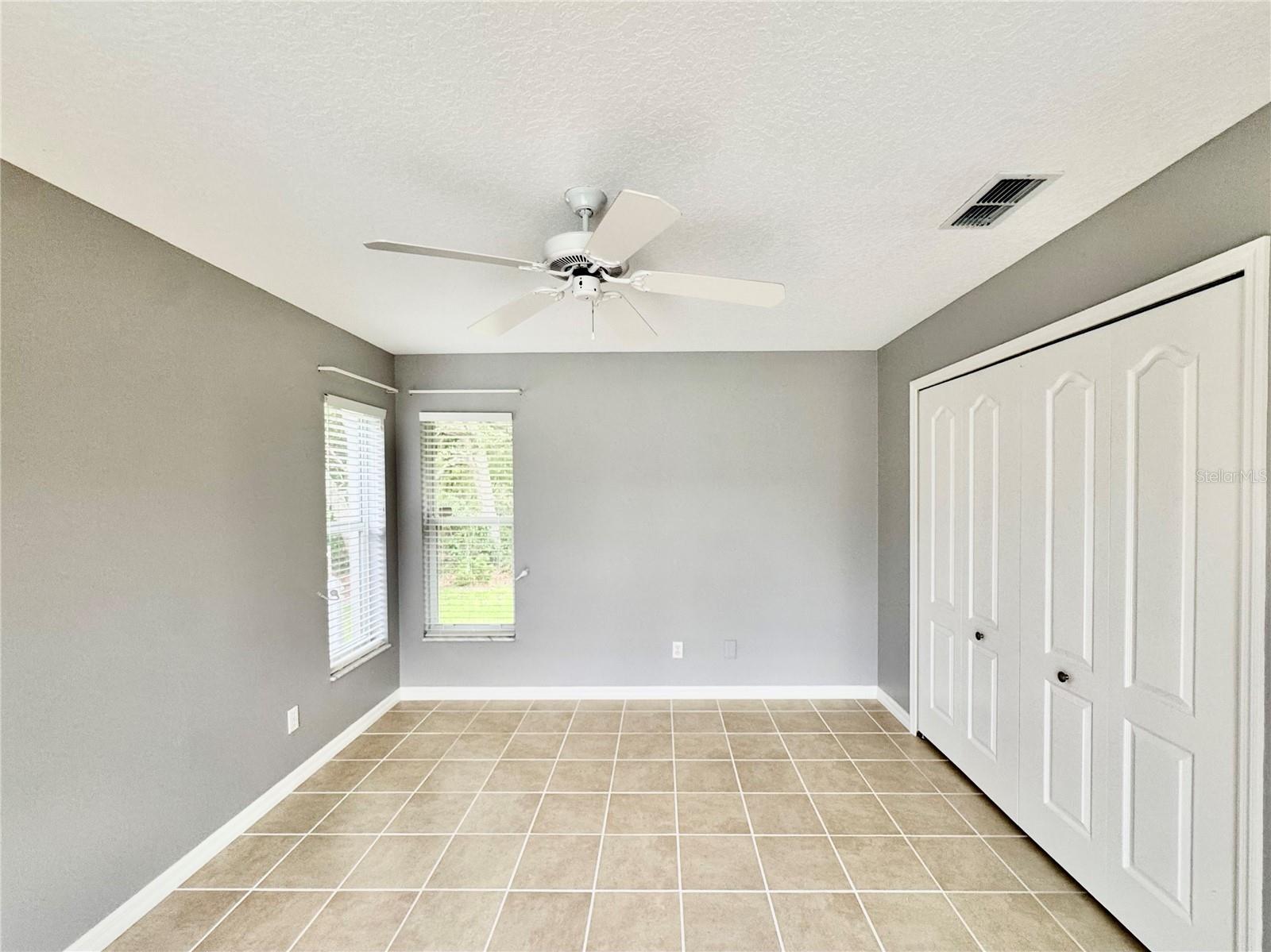 Listing photo id 42 for 10 Euphorbia Court