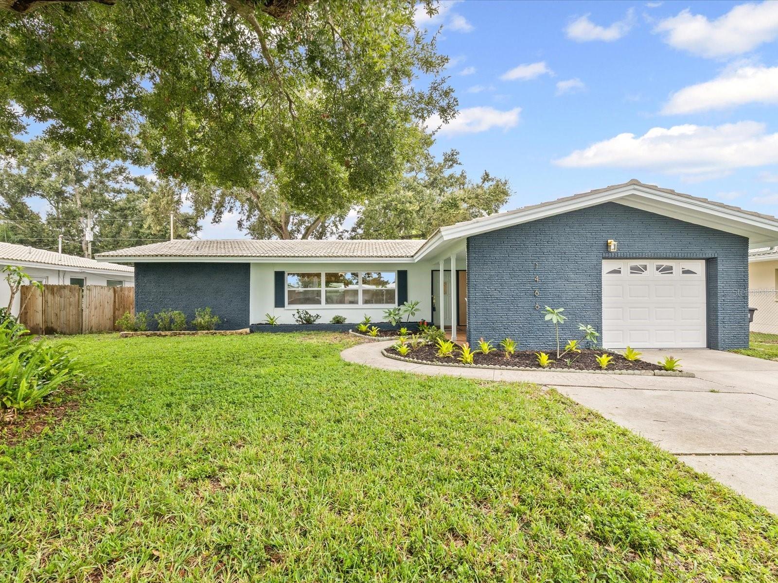Details for 1466 Hercules Avenue, CLEARWATER, FL 33764