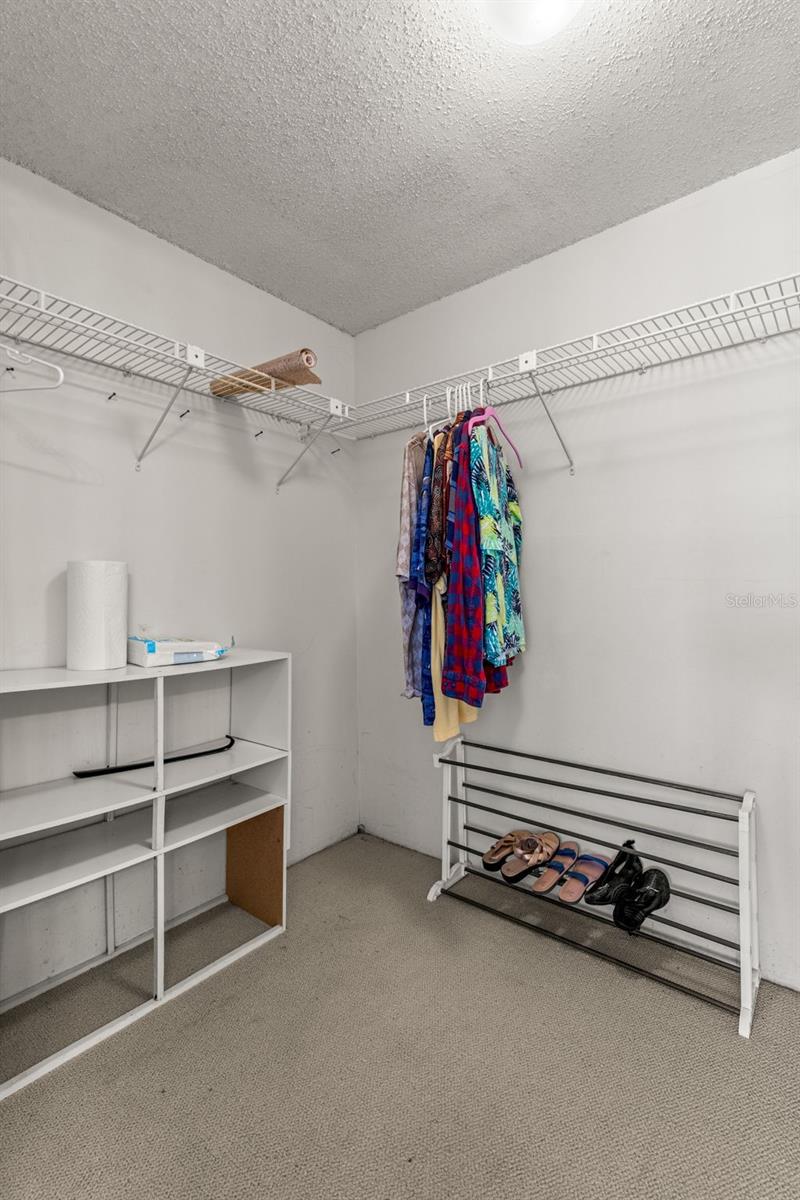 Image 21 of 45 For 1 Key Capri  104e