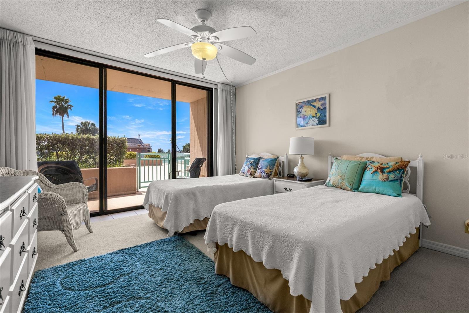 Image 23 of 45 For 1 Key Capri  104e