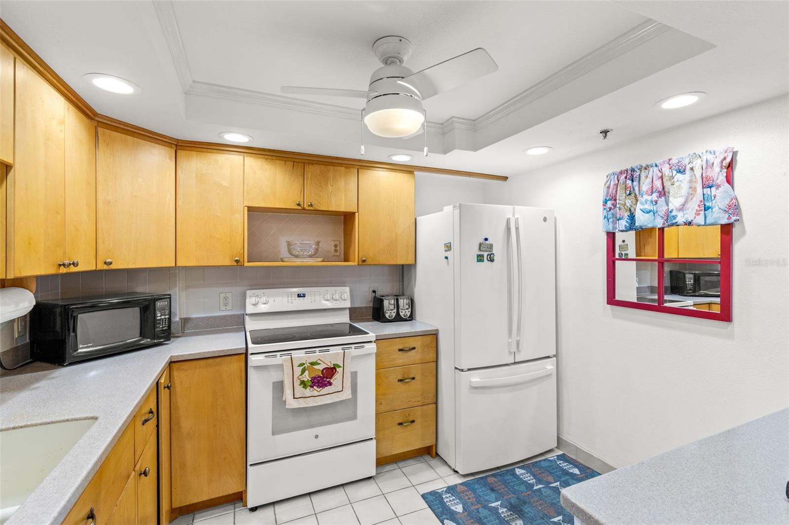 Image 7 of 45 For 1 Key Capri  104e