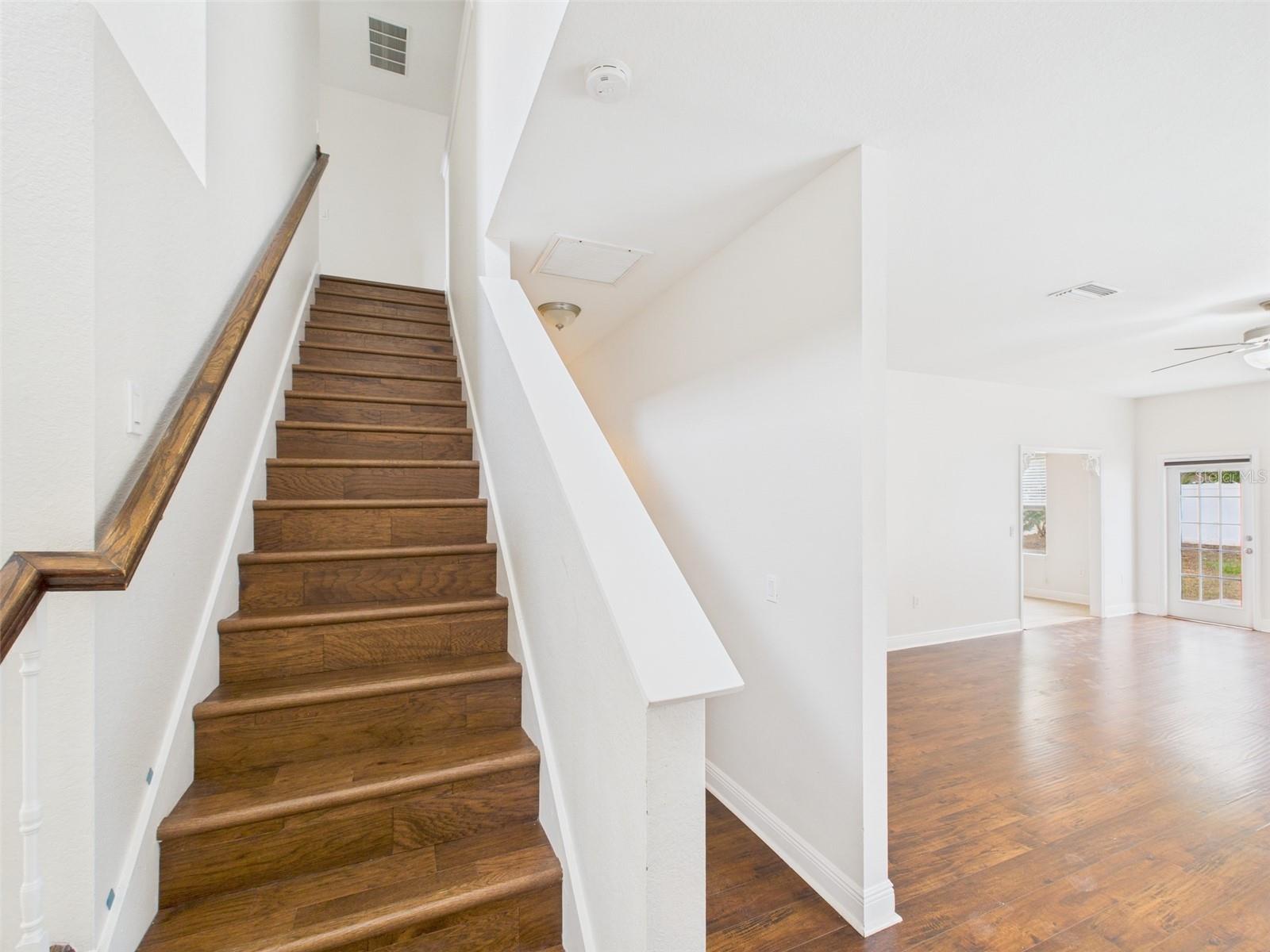 Listing photo id 9 for 14211 Edinburgh Moor Drive