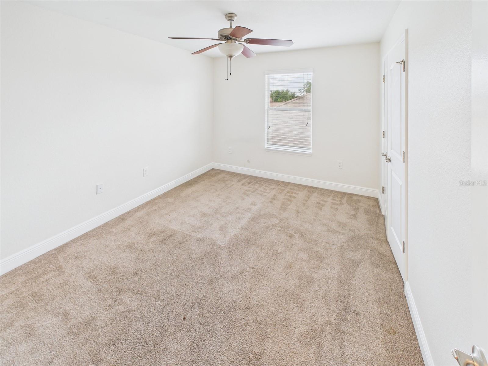 Listing photo id 16 for 14211 Edinburgh Moor Drive