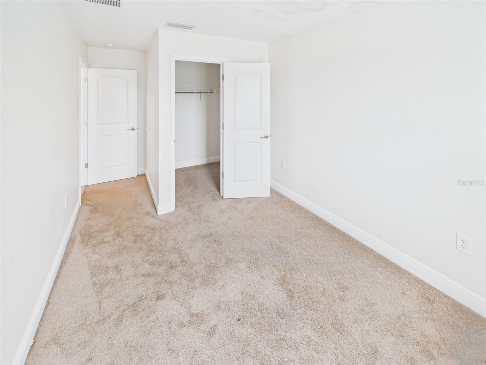 Listing photo id 19 for 14211 Edinburgh Moor Drive