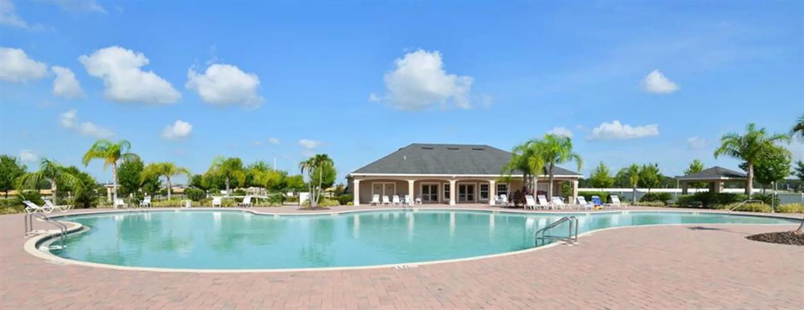 Listing photo id 22 for 14211 Edinburgh Moor Drive