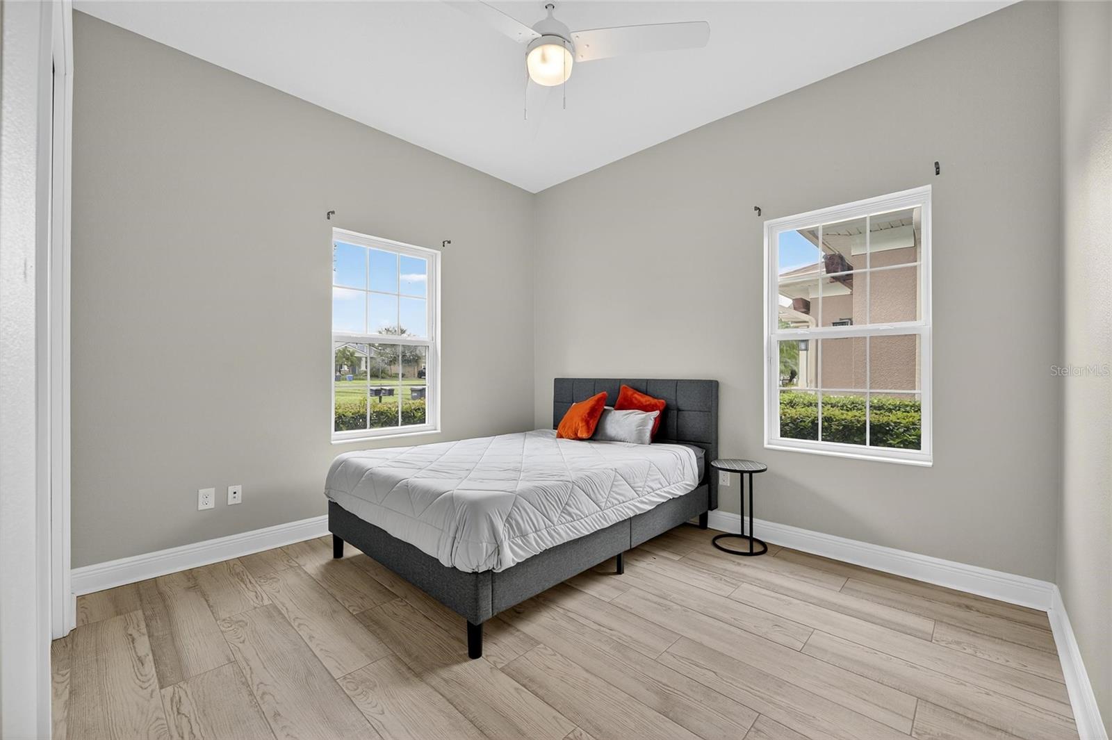 Image 13 of 96 For 7223 Bowspirit Place