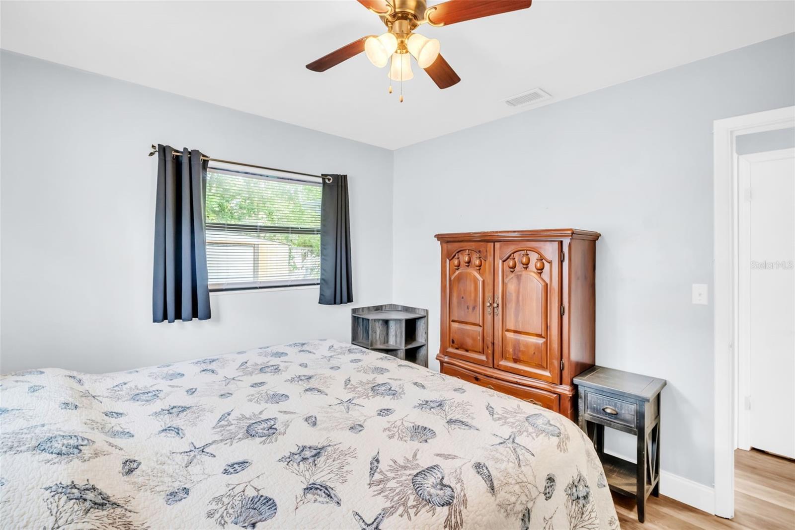 Image 13 of 44 For 1225 15th Street