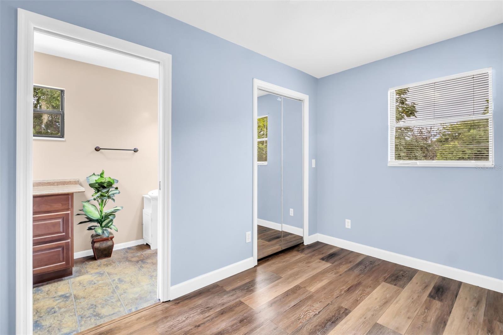 Image 23 of 44 For 1225 15th Street