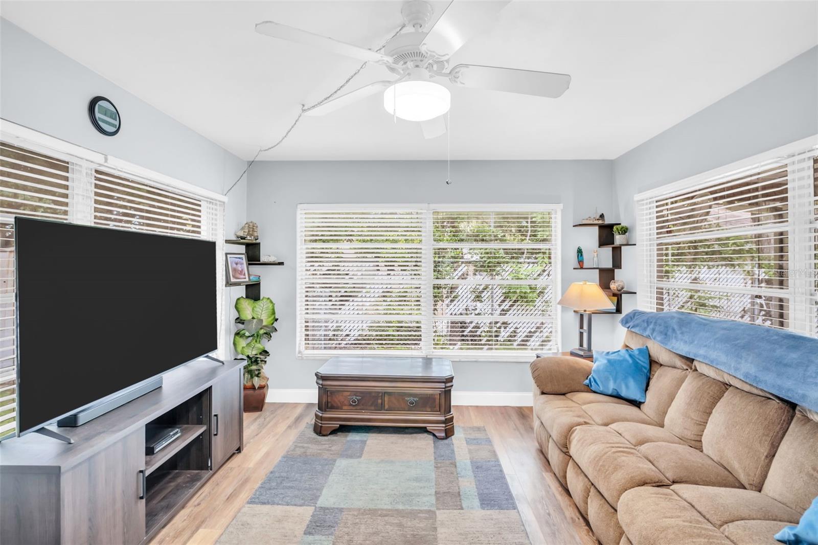 Image 6 of 44 For 1225 15th Street