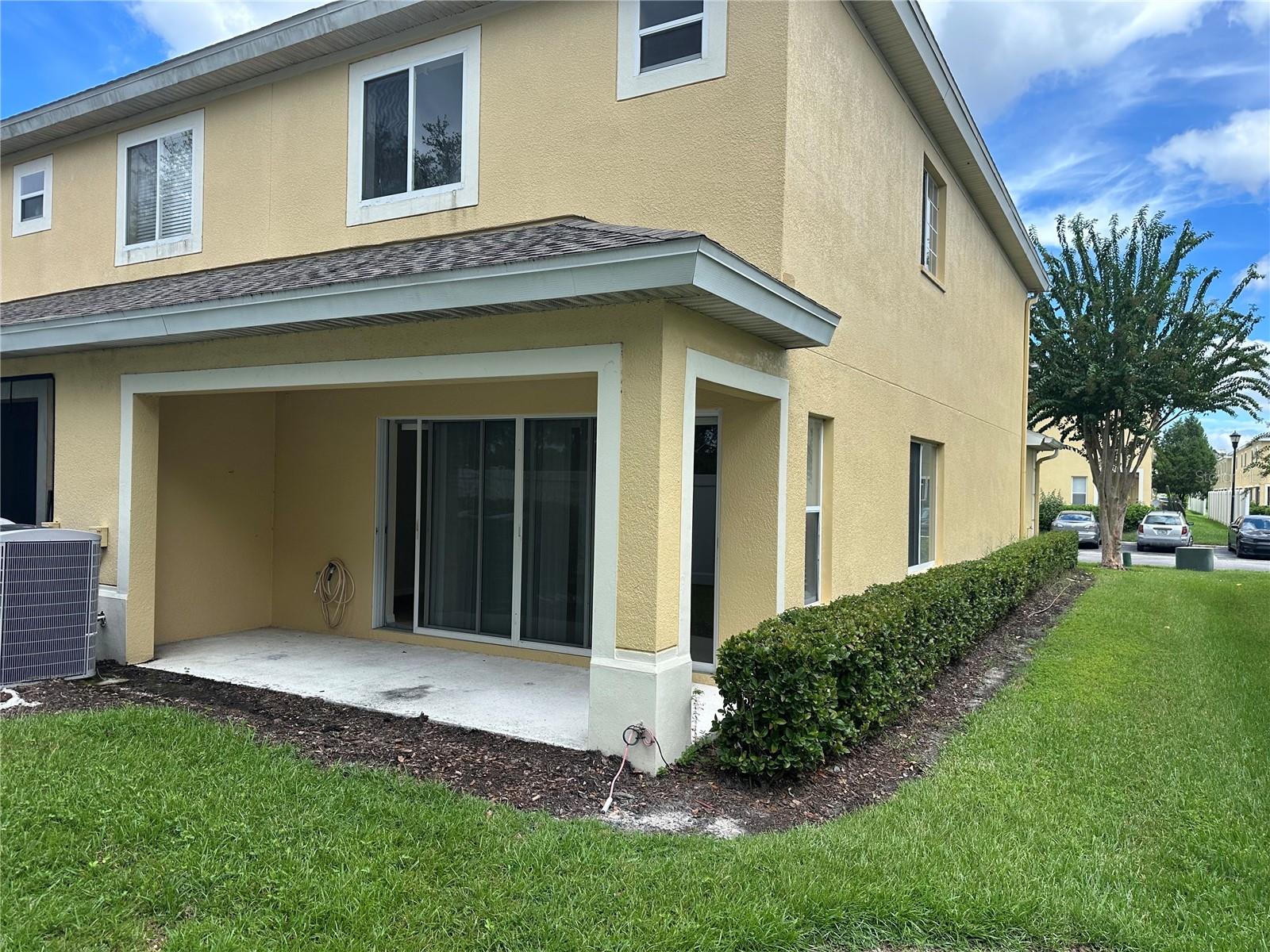 Listing photo id 23 for 20474 Needletree Drive 20474