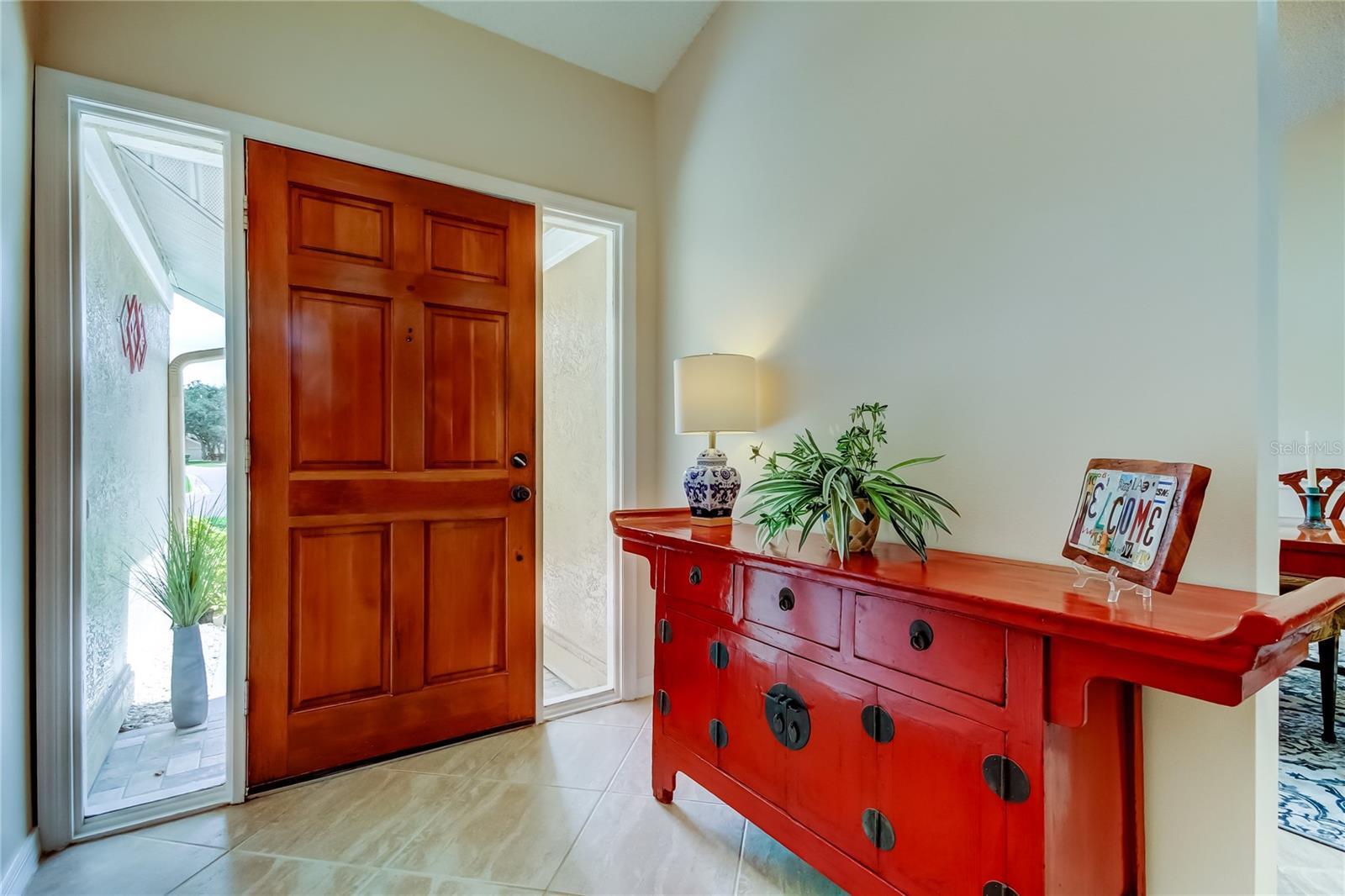 Image 4 of 63 For 1119 Huntington Lane