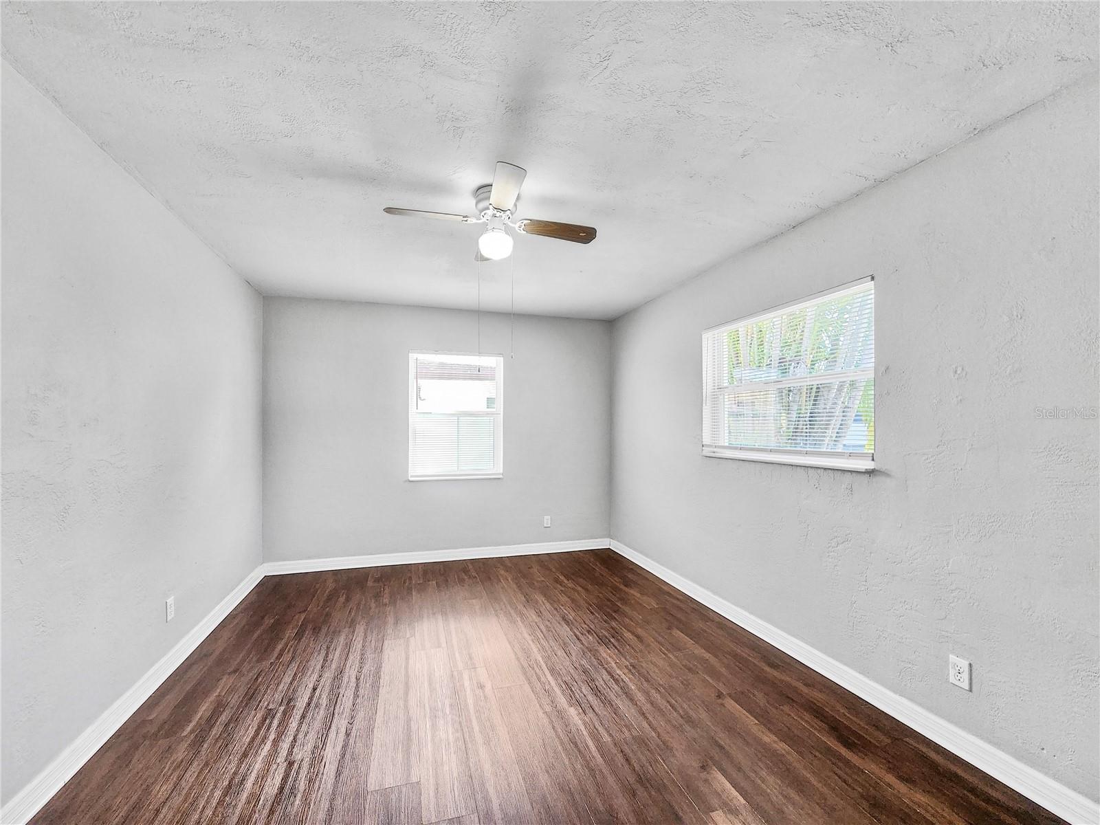Image 14 of 16 For 5773 56th Terrace N