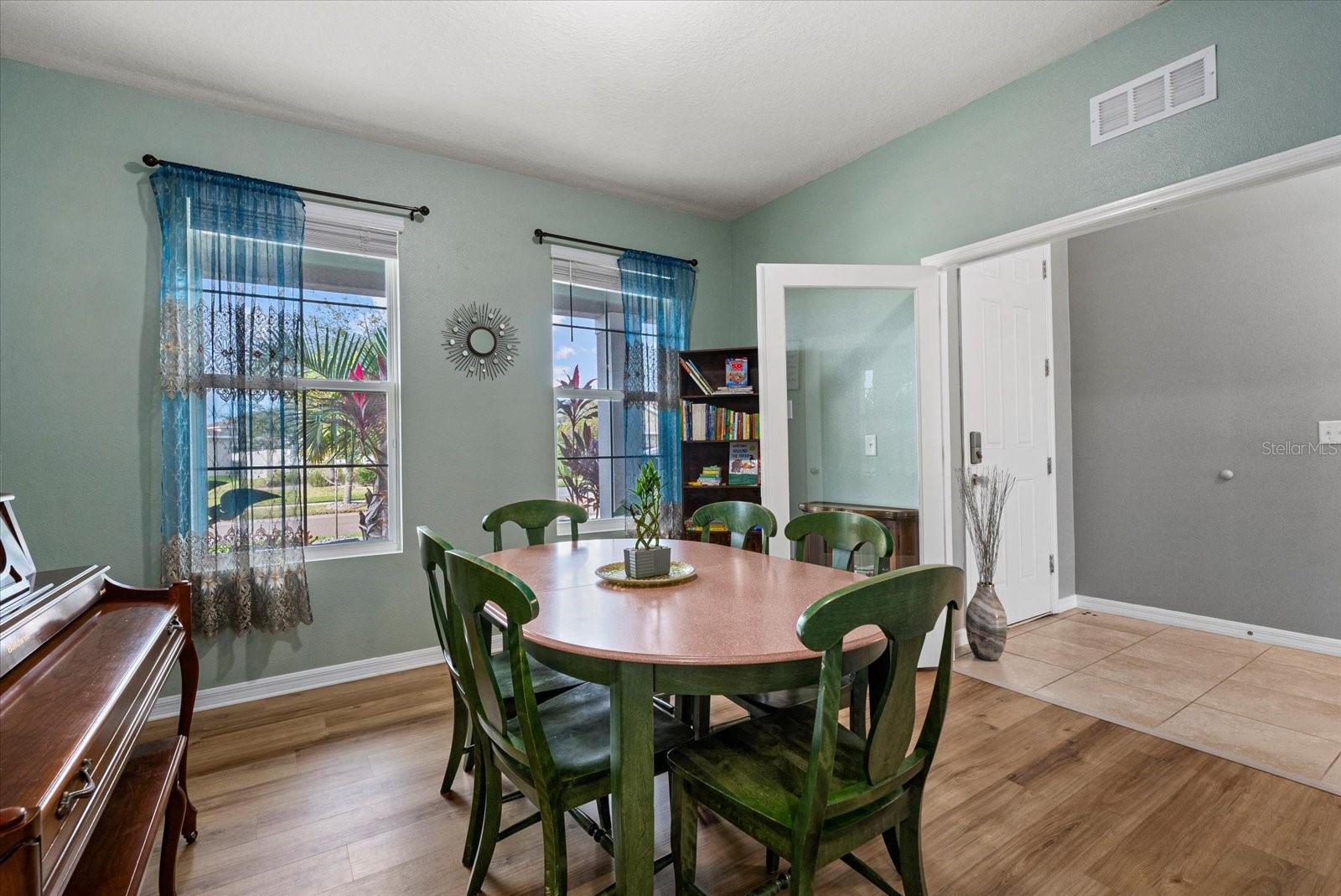 Image 17 of 75 For 5030 Jackel Chase Drive