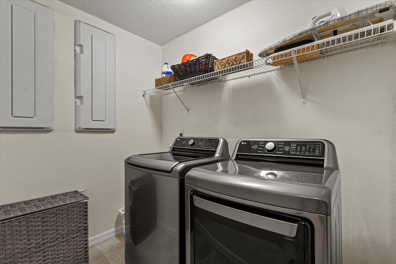 Image 38 of 75 For 5030 Jackel Chase Drive