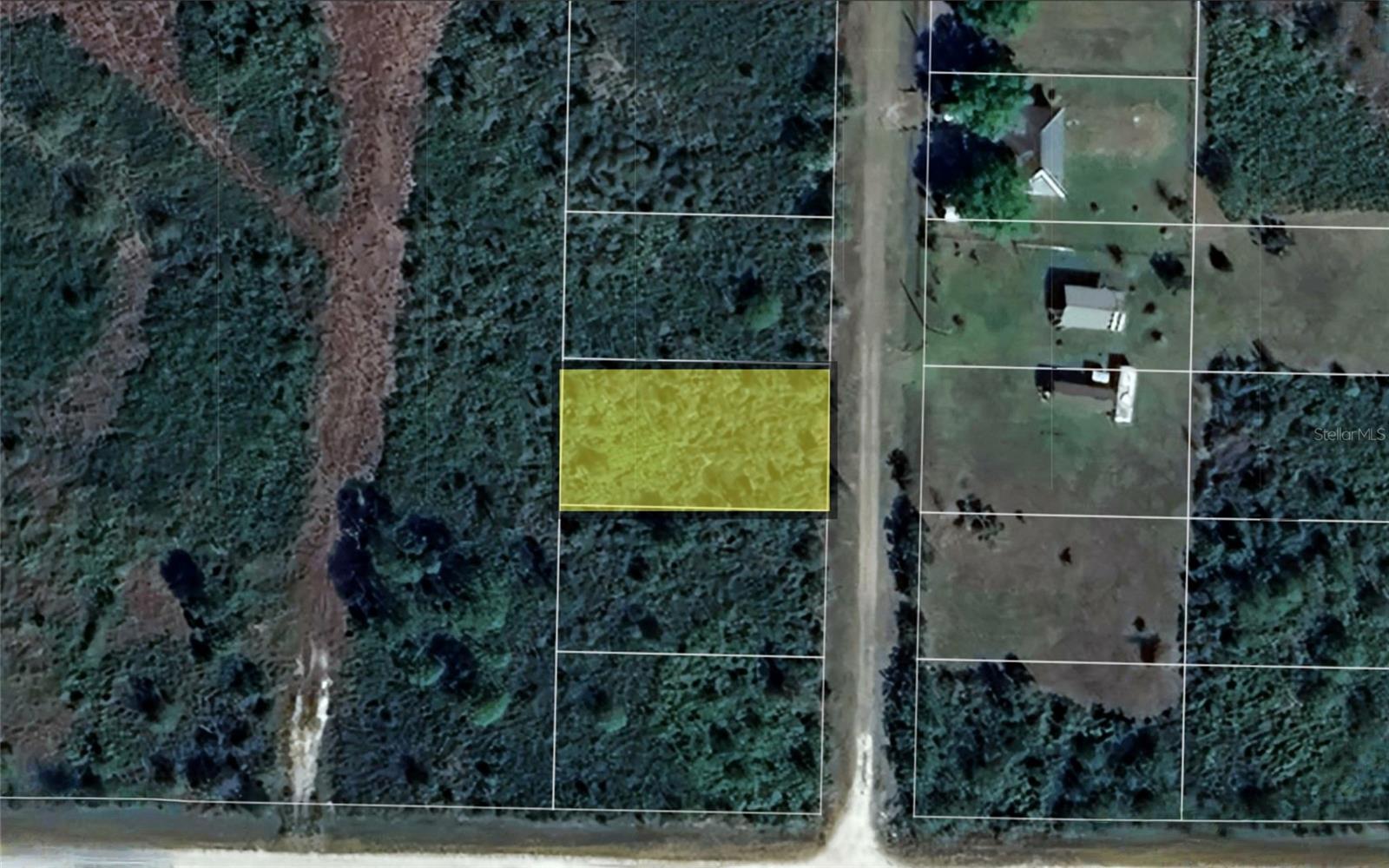 Listing Details for 701 Boots Drive, LORIDA, FL 33857