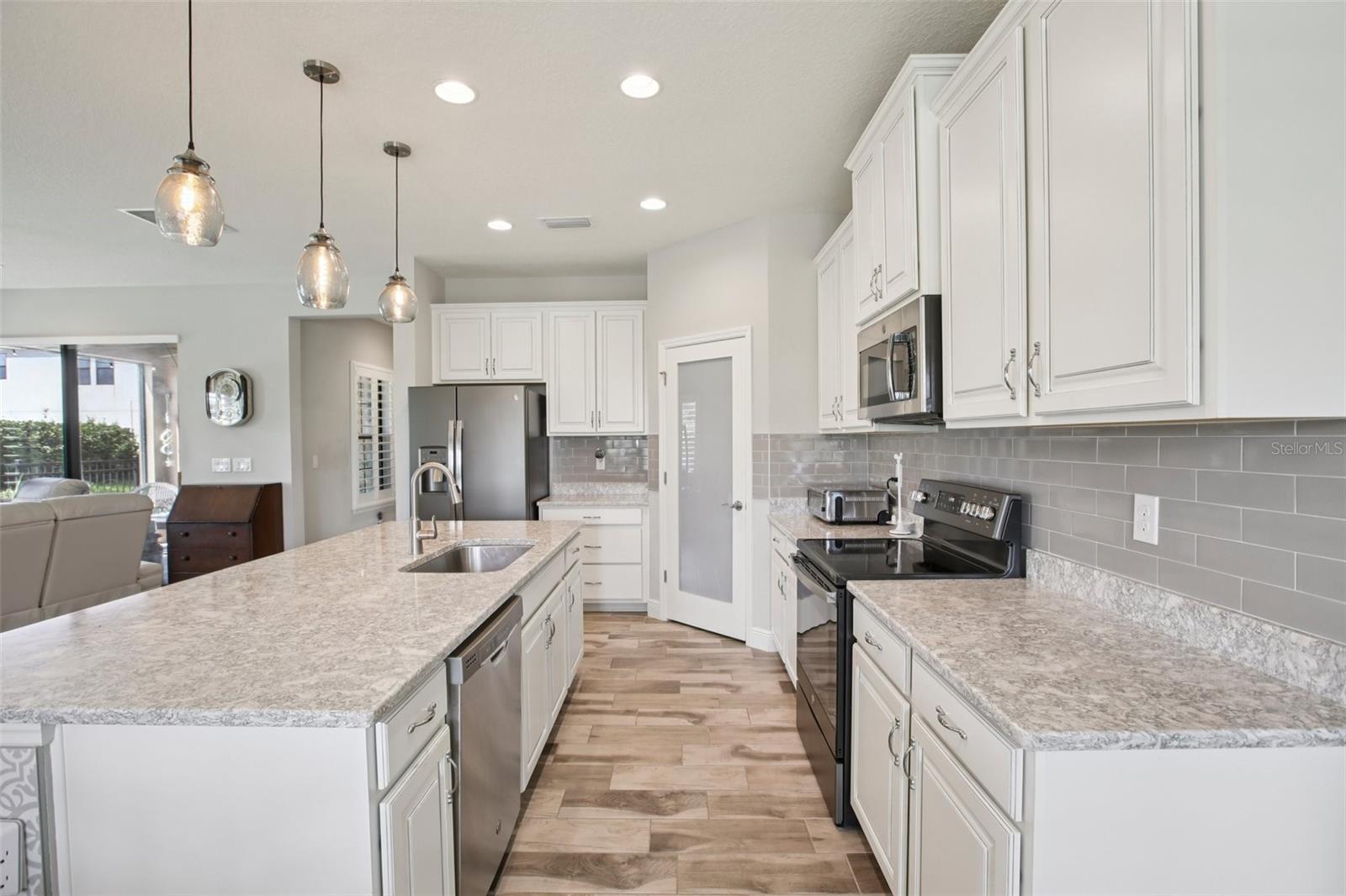 Image 11 of 35 For 12506 Triple Creek Boulevard