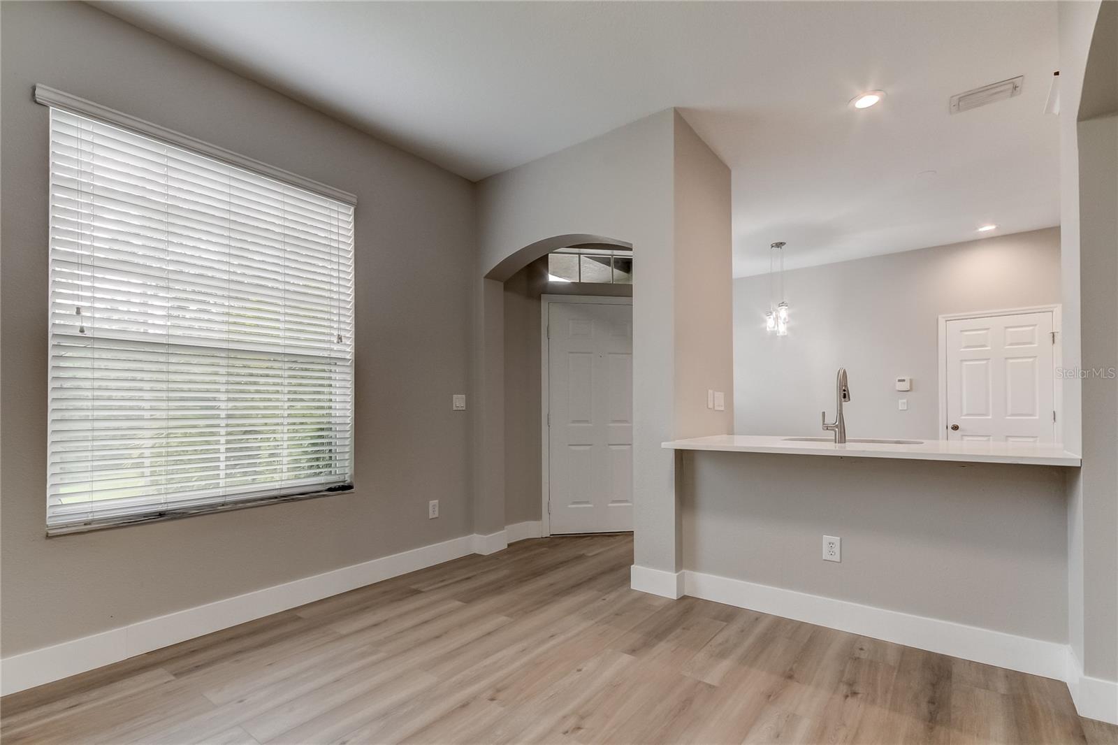 Image 12 of 50 For 11068 Windsor Place Circle