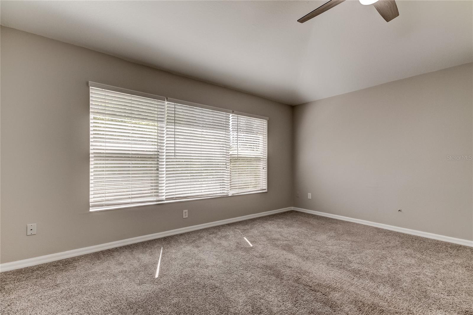 Image 29 of 50 For 11068 Windsor Place Circle