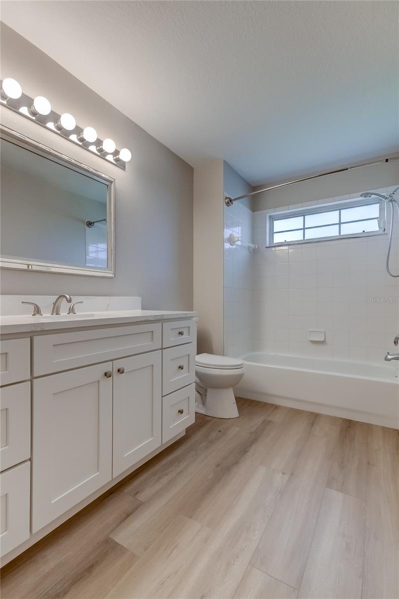 Image 31 of 50 For 11068 Windsor Place Circle