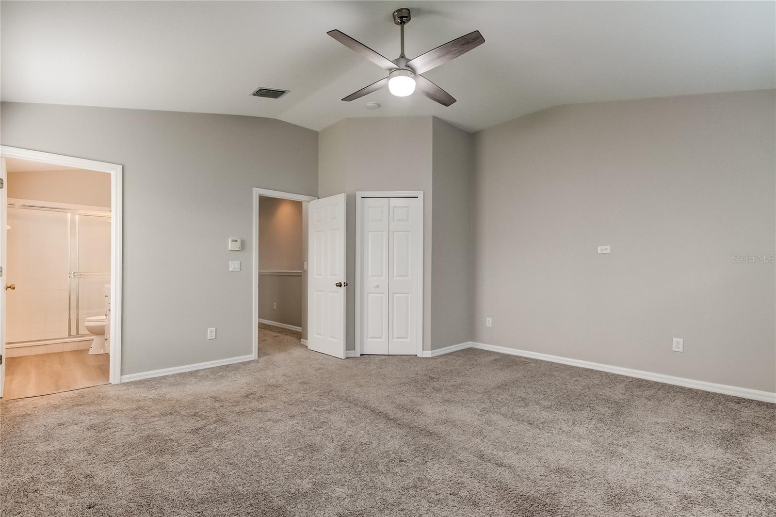 Image 32 of 50 For 11068 Windsor Place Circle