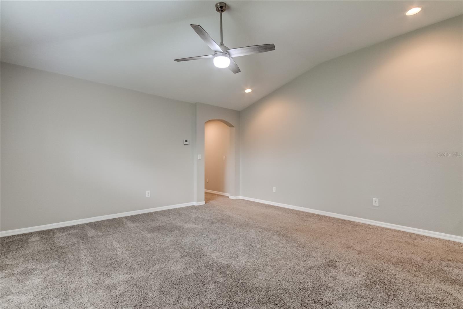 Image 41 of 50 For 11068 Windsor Place Circle