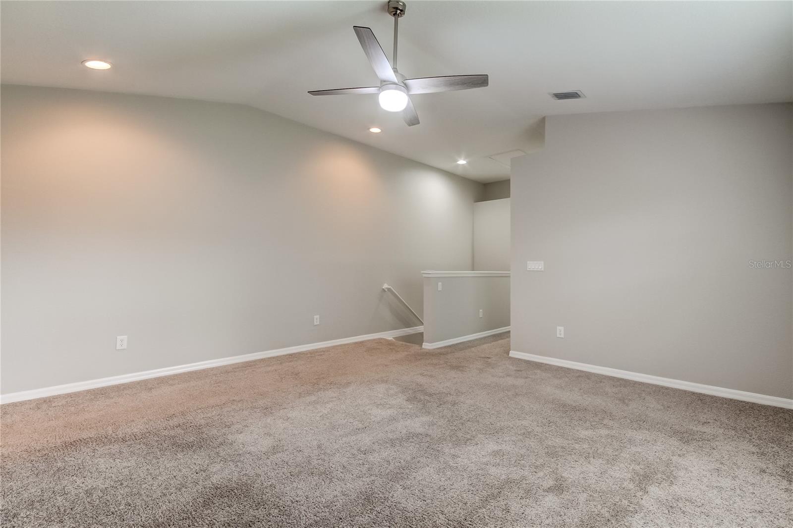 Image 42 of 50 For 11068 Windsor Place Circle