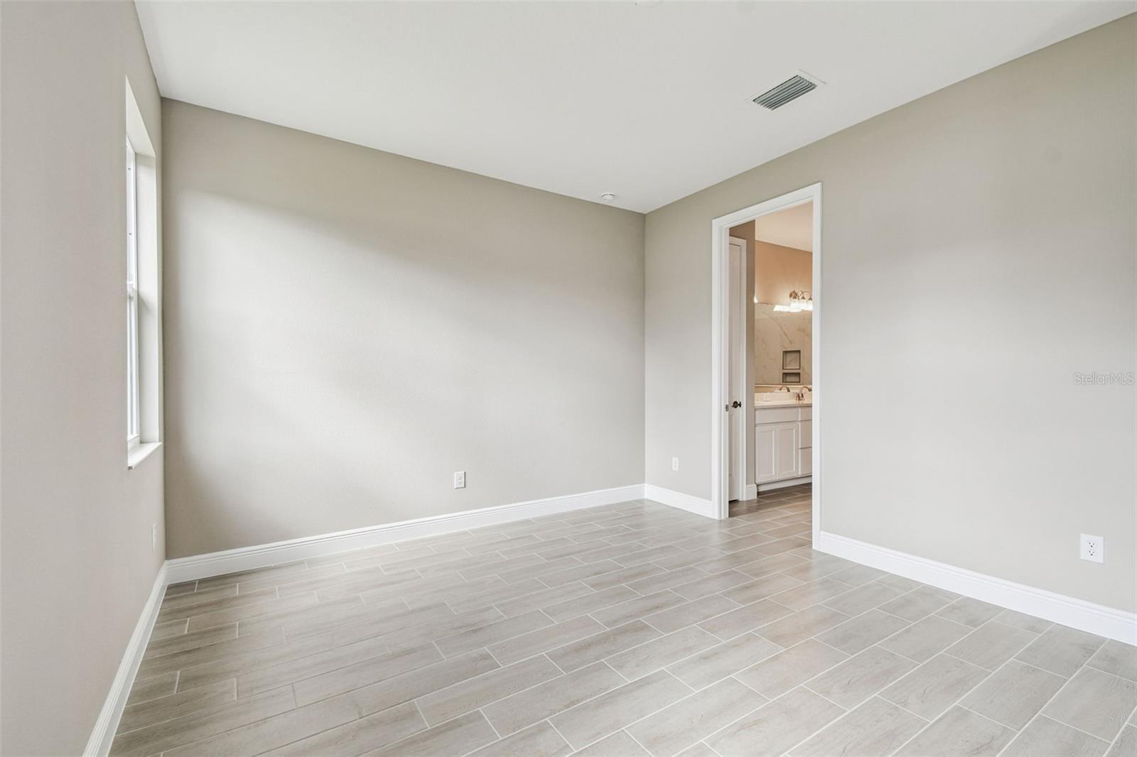 Image 10 of 12 For 3766 Nandina Circle