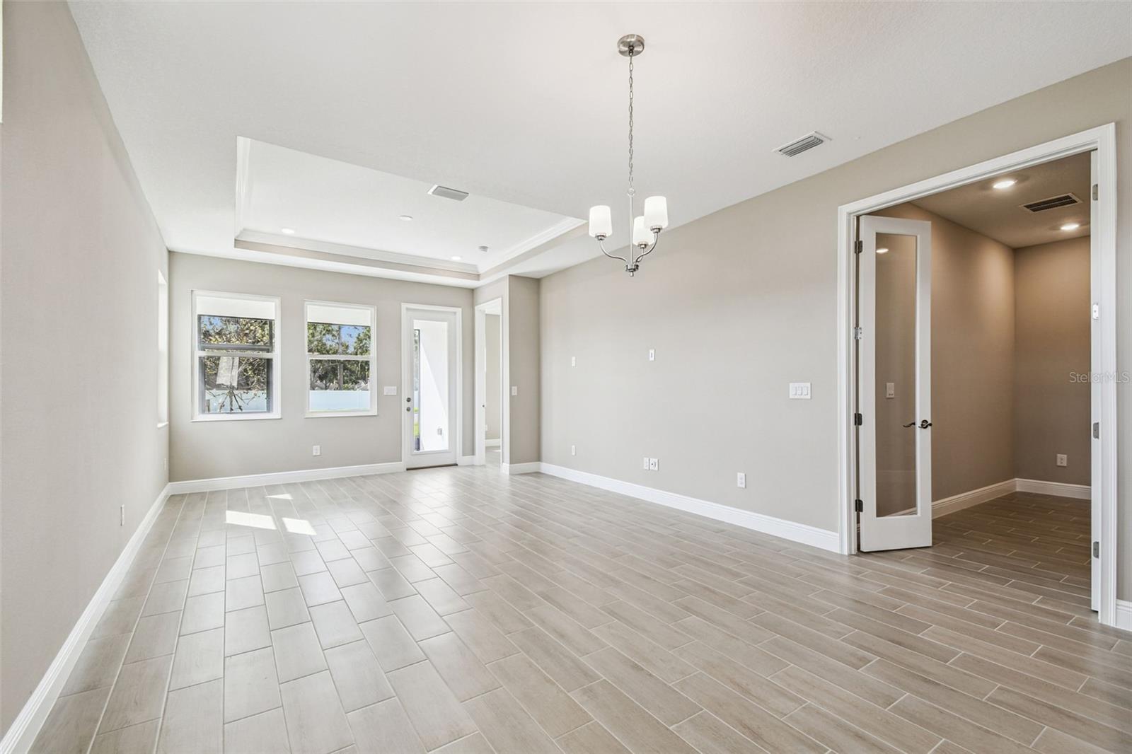 Image 8 of 12 For 3766 Nandina Circle