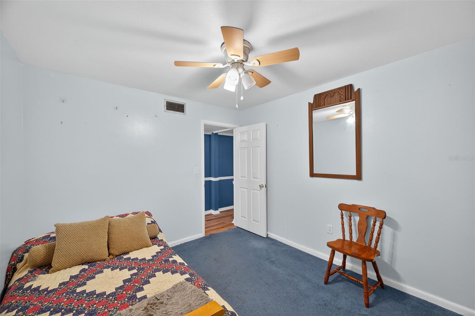 Image 30 of 68 For 146 Velma Drive W