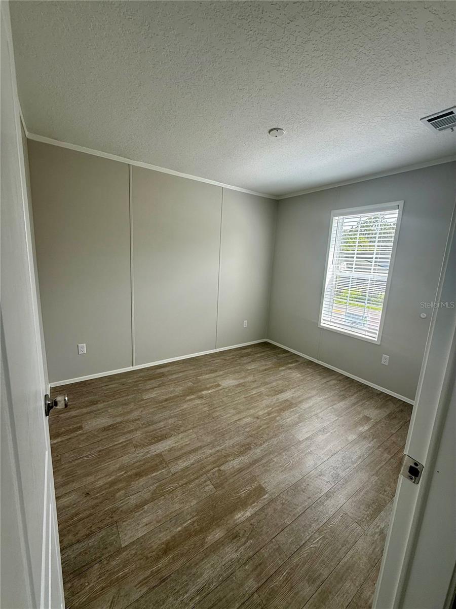 Image 14 of 21 For 37743 Geiger Road