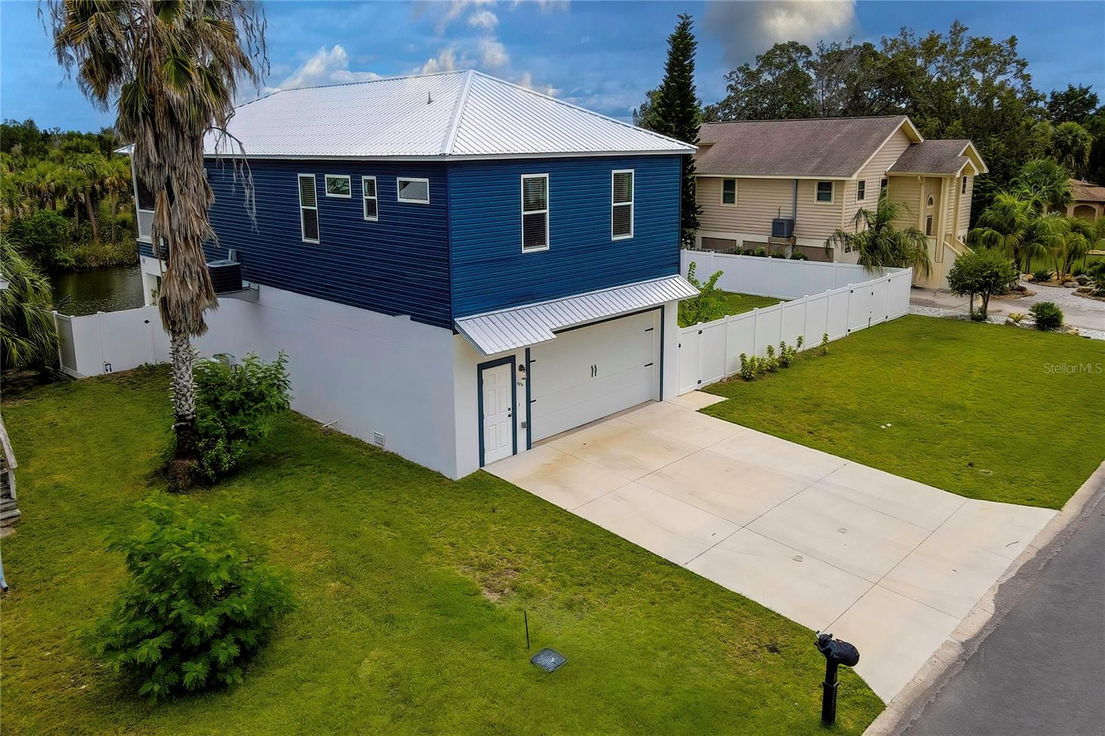 Image 2 of 56 For 3276 Sea Grape Drive