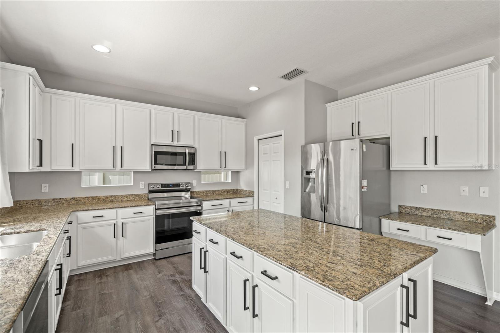 Image 10 of 23 For 10909 Observatory Way
