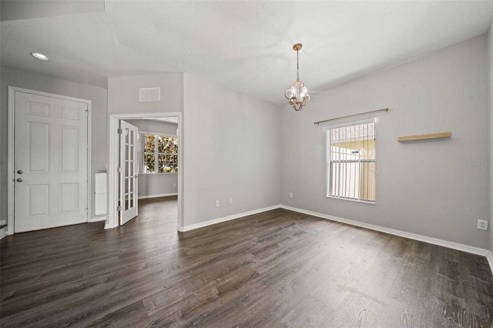 Image 8 of 23 For 10909 Observatory Way