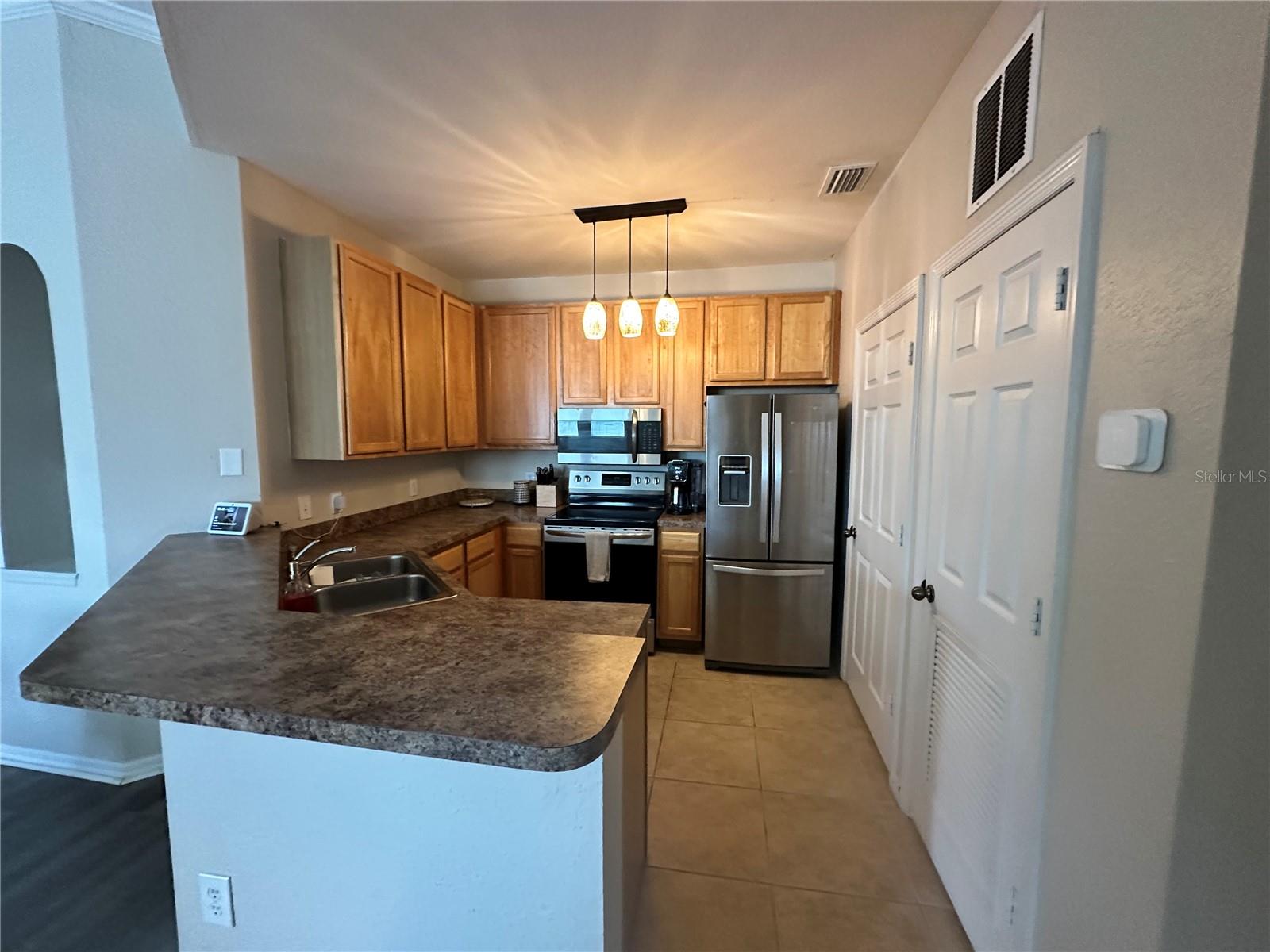 Listing photo id 1 for 2406 Courtney Meadows Court 303
