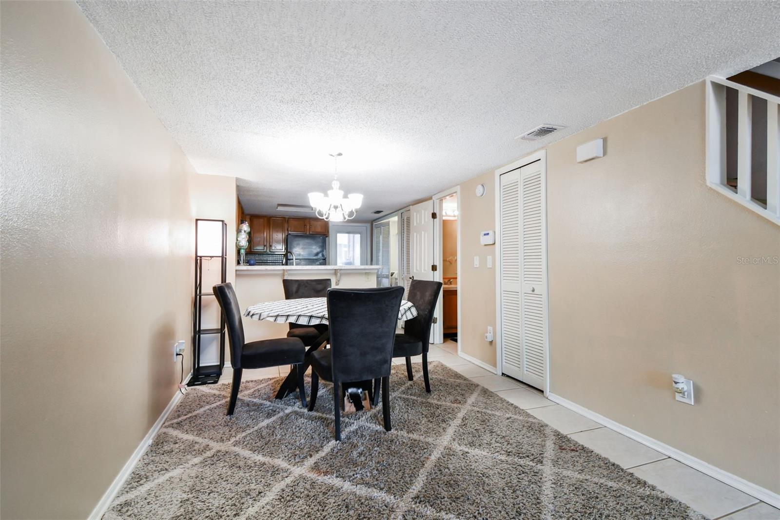 Image 12 of 72 For 2124 Fletchers Point Circle