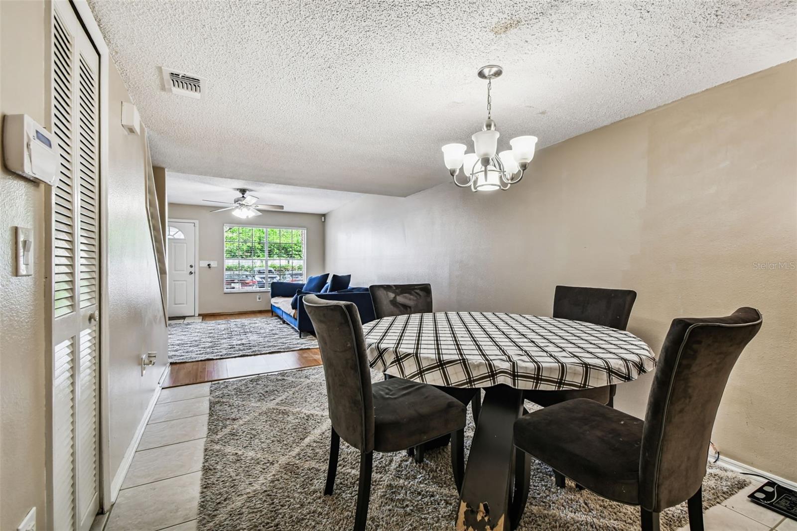 Image 13 of 72 For 2124 Fletchers Point Circle