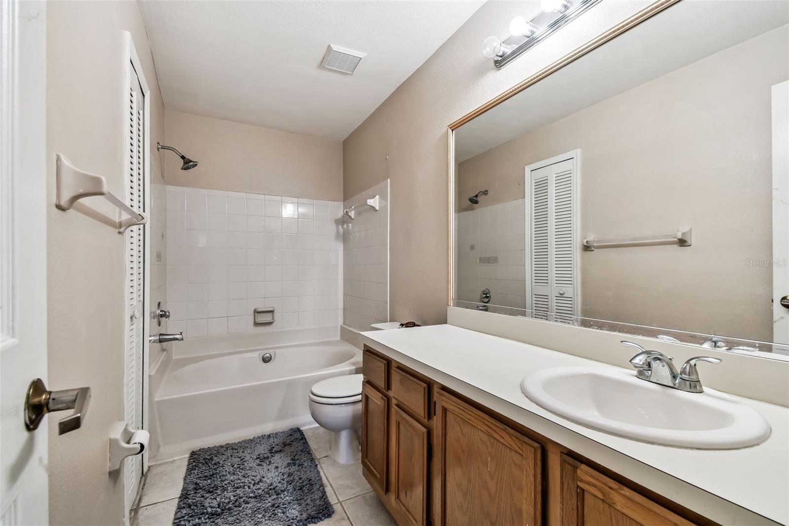 Image 31 of 72 For 2124 Fletchers Point Circle