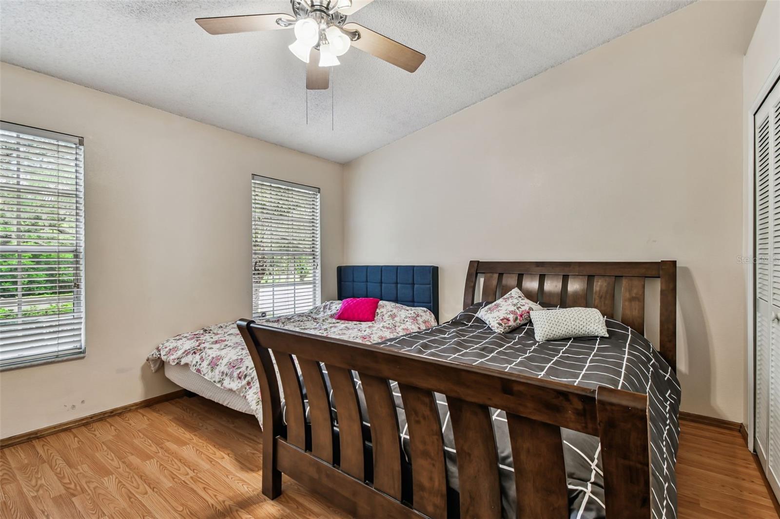 Image 40 of 72 For 2124 Fletchers Point Circle